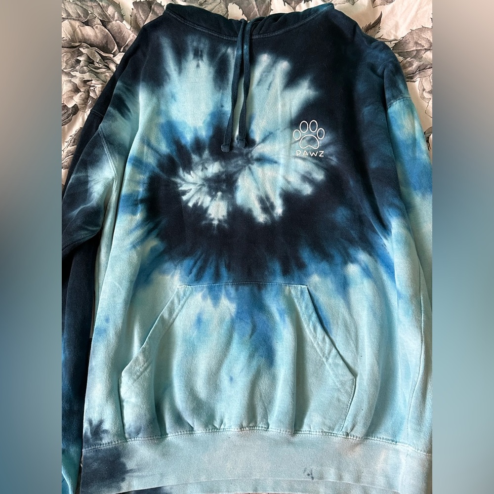 PAWZ tie dye hoodie